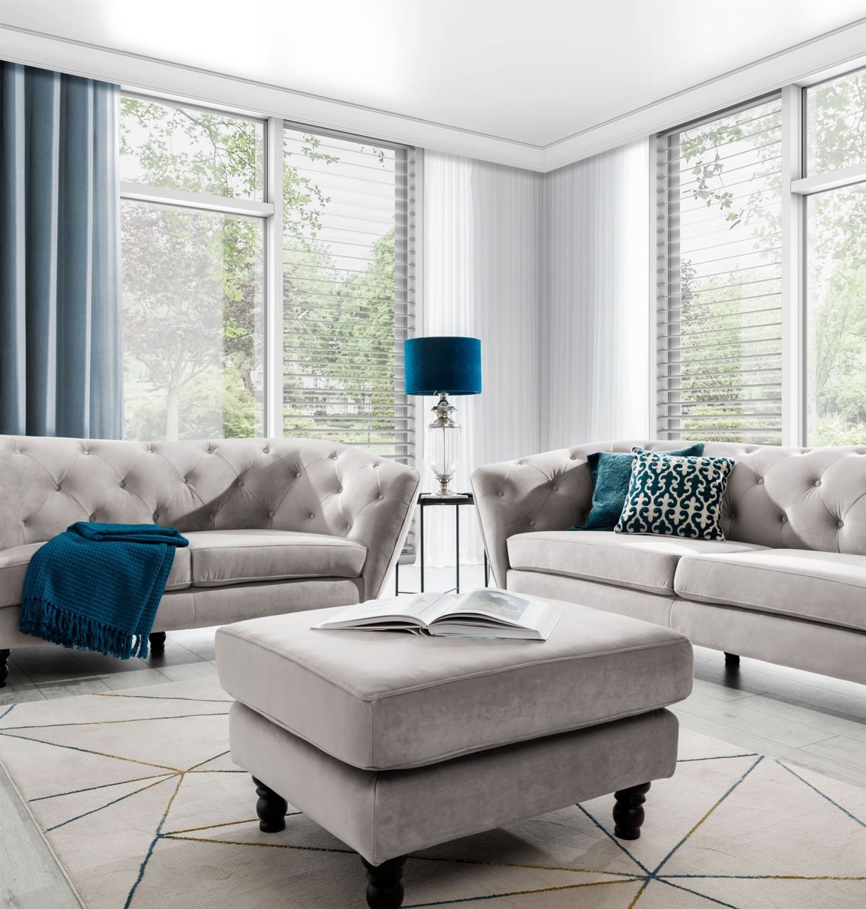 Polsterhocker Hocker Sitzhocker CHARLOTTE in Stoff Matt Velvet Cappuccino