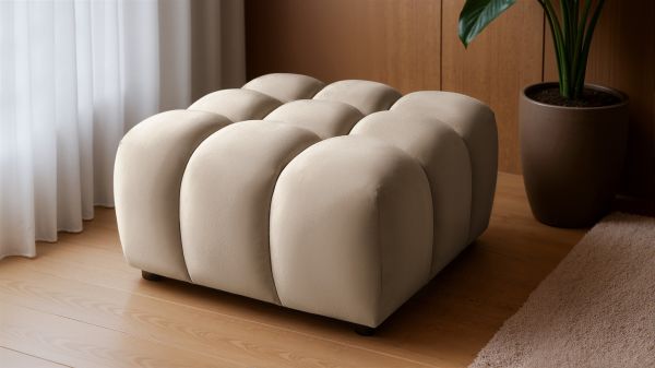 Polsterhocker Designerhocker FLOW in Stoff Bluvel Latte | Polsterhocker & Couchhocker | Polstermöbel